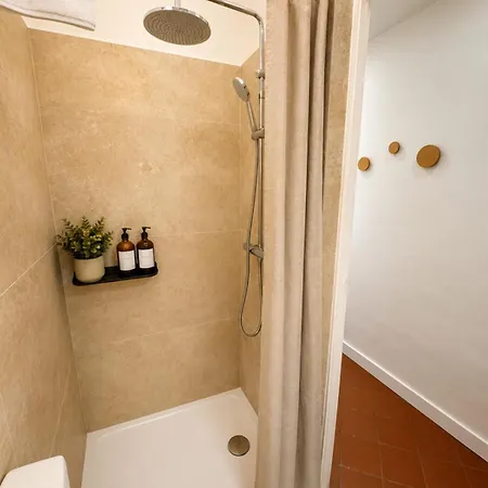 Appartement T2 Avec Terrasse Au Cœur De *