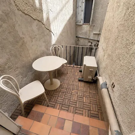 T2 Avec Terrasse Au Cœur De Perpignan