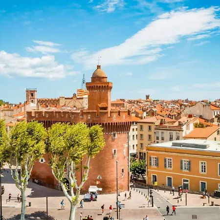 T2 Avec Terrasse Au Cœur De * Perpignan